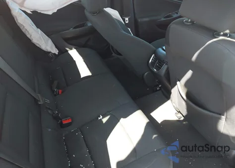 2021 Chevrolet Malibu Fwd Lt from USA, damaged, VIN 1G1ZD5ST0MF026982